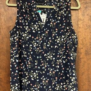 Women’s Sleeveless top